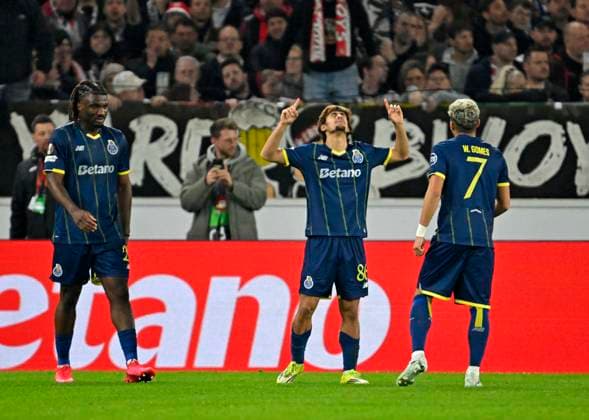 12 03 2026, Football UEFA Europa League 2025 2026 Round of 16, VfB Stuttgart FC Porto, in the MHP Arena Stuttgart, Rodrigo Mora FC Porto cheers DFL and DFB regulations prohibit any use of photographs as image sequences and or quasi video