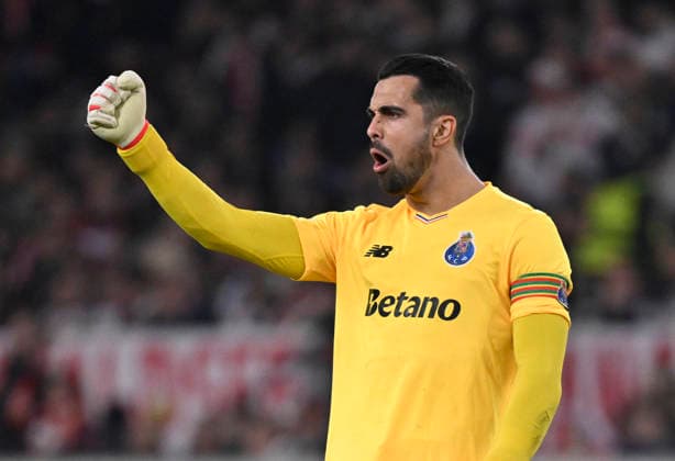 GOAL for 0 1 Terem Moffi FC Porto 29 not in picture Goal celebration Goalkeeper Diogo Costa FC Porto 99 VfB Stuttgart vs FC Porto EUROPA LEAGUE EL 12 03 2026 DFL REGULATIONS PROHIBIT ANY USE OF PHOTOGRAPHS AS IMAGE SEQUENCES AND OR QUASI VIDEO VfB Stuttgart vs FC Porto