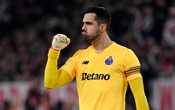 GOAL for 0 1 Terem Moffi FC Porto 29 not in picture Goal celebration Goalkeeper Diogo Costa FC Porto 99 VfB Stuttgart vs FC Porto EUROPA LEAGUE EL 12 03 2026 DFL REGULATIONS PROHIBIT ANY USE OF PHOTOGRAPHS AS IMAGE SEQUENCES AND OR QUASI VIDEO VfB Stuttgart vs FC Porto