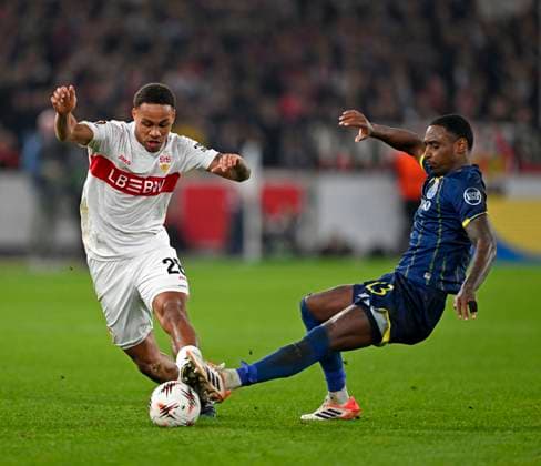 12 03 2026, Football UEFA Europa League 2025 2026 Round of 16, VfB Stuttgart FC Porto, in the MHP Arena Stuttgart, f l Nikolas Nartey Stuttgart and Pablo Rosario FC Porto in a duel DFL and DFB regulations prohibit any use of photographs as image sequences and or quasi video