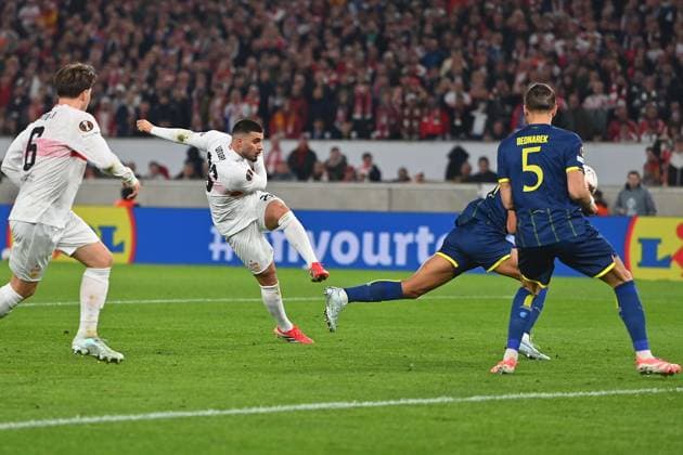 Goal Deniz UNDAV VFB Stuttgart to 1 2,Action,Goal kick Soccer UEFA Europa League Round of 16 VfB Stuttgart FC Porto on 12 03 2026 MHP ARENA