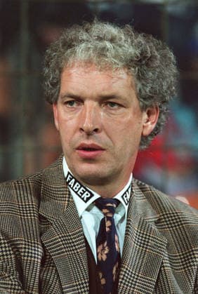 Bochum VFI V Munich 1860 TSV, Bundesliga Klaus Toppmoller Head Coach of Bochum VFI portrait before the Bundesliga match between Bochum VFI and Munich 1860 TSV at Vonovia Ruhrstadion on October 17, 1996 in Bochum, Germany. Bochum Vonovia Ruhrstadion Germany Germany Copyright: xAllstarxPicturexLibraryxLtdx