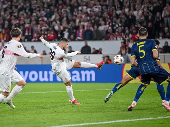 Deniz Undav VfB Stuttgart scores his team s first goal during the UEFA Europa League 2025 26 Round of 16 First Leg match between VfB Stuttgart and FC Porto at Stuttgart Arena on March 12, 2026 in Stuttgart, Germany Photo by Harry Langer DeFodi Images