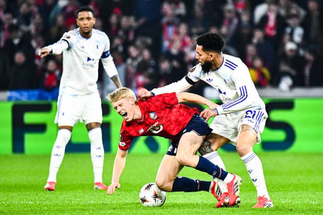 FOOTBALL: LILLE OSC - ASTON VILLA Baptiste AUTISSIER MAXPPP - Lille 12 03 2026 Baptiste AUTISSIER Maxppp Lille ; 12 03 2026 ; Douglas Luiz e Hakon Arnar Haraldsson lors du match Lille OSC vs Aston Villa, 8e de finale aller de la ligue de l‚ÄôEuropa League a Lille le 12 Mars 2026. Lille vs Aston Villa, Europa league Lille Lille Haut de France France  Copyright: xMAXPPPxBaptistexAUTISSIERx BAU202603122329 BAU202603122329