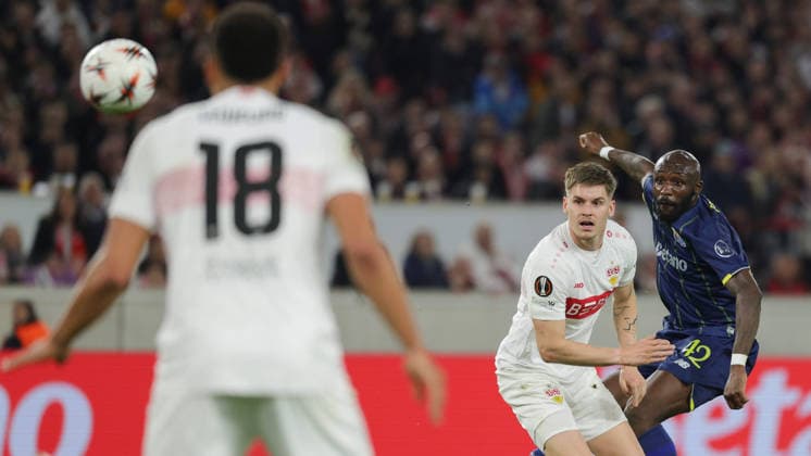 12 03 2026, Stuttgart, Football UEFA Europa League, Season 2025 2026, VfB Stuttgart vs FC Porto, Ramon Hendriks VfB Seko Fofona Porto