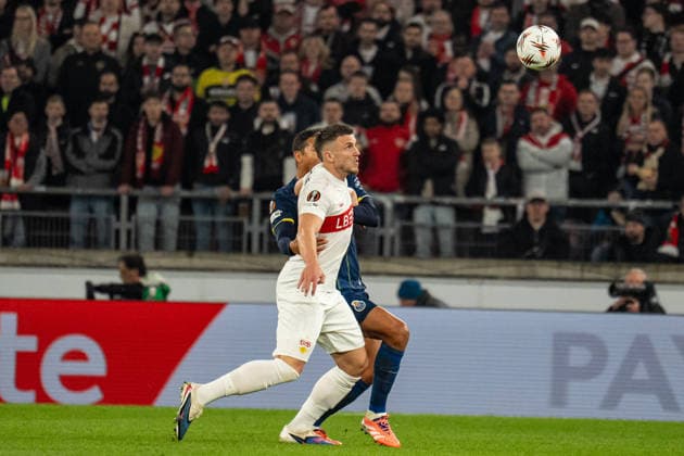 12 03 2026, xdaymx, Football UEFA Europa League, VfB Stuttgart FC Porto vl duel Thiago Silva Porto and Ermedin Demirovic Stuttgart DFL DFB REGULATIONS PROHIBIT ANY USE OF PHOTOGRAPHS as IMAGE SEQUENCES and or QUASI VIDEO Stuttgart