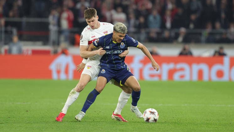 12 03 2026, Stuttgart, Football UEFA Europa League, Season 2025 2026, VfB Stuttgart vs FC Porto, Ramon Hendriks VfB William Gomes Porto