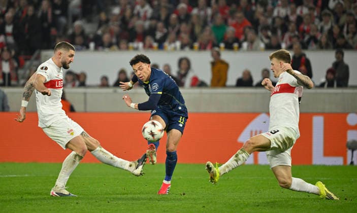 Goal kick Action Goal chance Pepe FC Porto 11 vs Jeff Chabot VfB Stuttgart 24 Finn Jeltsch VfB Stuttgart 29 VfB Stuttgart vs FC Porto EUROPA LEAGUE EL 12 03 2026 DFL REGULATIONS PROHIBIT ANY USE OF PHOTOGRAPHS AS IMAGE SEQUENCES AND OR QUASI VIDEO VfB Stuttgart vs FC Porto