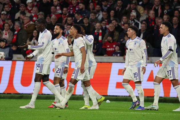 FOOTBALL : LOSC Lille vs Aston Villa FC - UEFA Europa League - 12 03 2026 Joie des joueurs de Aston Villa FC apres le but de Ollie WATKINS (Aston Villa FC) lors du match LOSC Lille vs Aston Villa FC, UEFA Europa League 8eme de finale aller, Decathlon Arena stade Pierre Mauroy, le 12 mars 2026 - photo Laurent Sanson PsnewZ  Copyright: xLaurentxSANSONx xPsnewZx