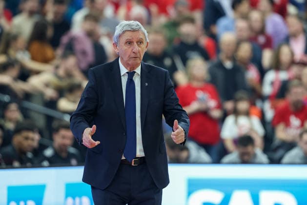 Svetislav Pesic FC Bayern Basketball, Head Coach gesticulates, GER, FC Bayern Basketball vs Anadolu Efes Istanbul, Basketball, Euroleague, Matchday 31, Season 2025 2026, 12 03 2026, GER, FC Bayern Basketball vs Anadolu Efes Istanbul, Basketball, Euroleague, Matchday 31, Season 2025 2026, 12 03 2026 Munich Copyright: xEibner-Pressefoto JennixMaulx EP_JML