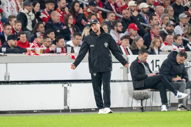 Sebastian Hoeness Coach VfB Stuttgart cant believe it, VfB Stuttgart vs FC Porto, Football, Europa League, Round of 16, First leg, 12 03 2026 Stuttgart Baden Wuerttemberg Germany Copyright: xkolbert-press PhilipxZieglerx