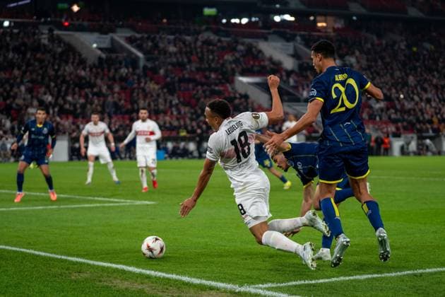 Jamie Leweling VfB Stuttgart, 18 is brought down, VfB Stuttgart vs FC Porto, Football, Europa League, Round of 16, First leg, 12 03 2026 Stuttgart Baden Wuerttemberg Germany Copyright: xkolbert-press PhilipxZieglerx