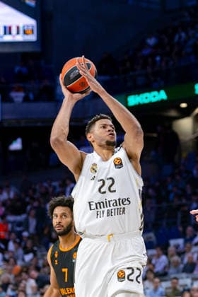 ESP Real Madrid v Valencia Basket Euroleague Edy Tavares of Real Madrid during the Euroleague match, between Real Madrid and Valencia Basket played at Movistar Arena Stadium on March 12, 2026 in Madrid Spain Madrid Spain Basketball Copyright: xAlbaxPachecox xAgenciaxLOFx