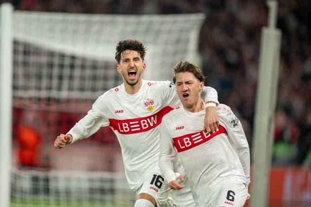 Angelo Stiller VfB Stuttgart, 06 cheers after his goal for 2 2 mt Atakan Karazor VfB Stuttgart, 16 which is disallowed, VfB Stuttgart vs FC Porto, football, Europa League, round of 16, first leg, 12 03 2026 Stuttgart Baden Wuerttemberg Germany Copyright: xkolbert-press PhilipxZieglerx