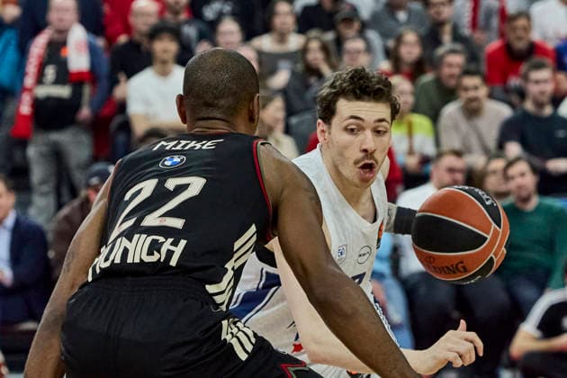Turkish Airlines EuroLeague Basketball, FC Bayern Munich Basketball vs Anadolu Efes Istanbul, Munich FC Bayern Basketball, Munich FC Bayern Basketball, Istanbul Anadolu Efes, 2026 03 12 in Munich SAP Garden HAZER Sehmus Anadolu Efes Istanbul Guard G Nr2 EFS2 , MIKE Isiaha FC Bayern Munich Forward F Nr22 BAY22 sportworld Munich SAP Garden Bayern Germany