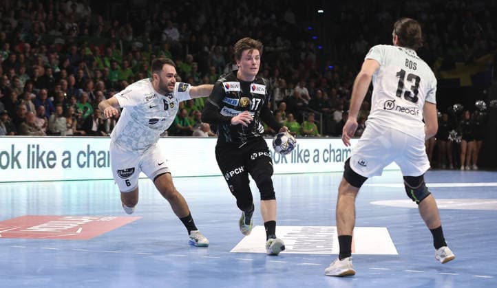 Ian Tarrafeta, Nils Lichtlein on the ball, Julien Bos duel Match scene Action Sport Handball CL Champions League Champions League Men 14 Matchday Season 2025 2026 12 03 2026 Füchse Berlin vs HBC Nantes in the Max Schmeling Halle