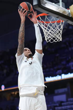 March 12, 2026, Madrid, Madrid, Spain: Chuma Okeke of Real Madrid warms up during the Turkish Airlines EuroLeague match between Real Madrid and Valencia Basket at Movistar Arena on March 12, 2026 in Madrid, Spain. Madrid Spain - ZUMAa181 20260312_zaa_a181_013 Copyright: xIrinaxR.xHipolitox