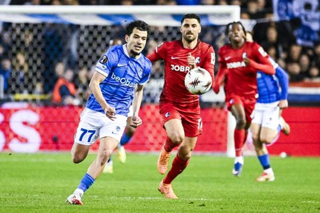Genk s Zakaria El Ouahdi pictured in action during a game between Belgian soccer team KRC Genk and German Freiburg, Thursday 12 March 2026 in Genk, the first leg of the 1 16 Finals of the UEFA Europa League tournament. TOM GOYVAERTS TomxGoyvaerts  x167302386x