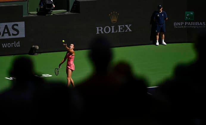 March 12, 2026 Aryna Sabalenka serves against Victoria Mboko (CAN) during their quarterfinals match at the BNP Paribas Open held at the Indian Wells Tennis Garden in Indian Wells, California. California. Mandatory Photo Credit : CSM Indian Wells United States of America - ZUMAc04_ 20260312_zma_c04_056 Copyright: xCharlesxBausx