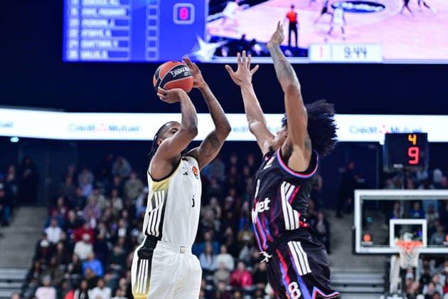 BASKET : Paris Basket vs ASVEL - Euroleague - 12 03 2026 BRAIAN ANGOLA of ASVEL and JARED RHODEN of Paris Basket during the Euroleague match between Paris Basketball and LDLC ASVEL Villeurbanne at Adidas Arena on March 12, 2026 in Paris, France. ( Photo by Federico Pestellini PSNewz ) - ParisFrance  Copyright: xFedericoxPestellinix