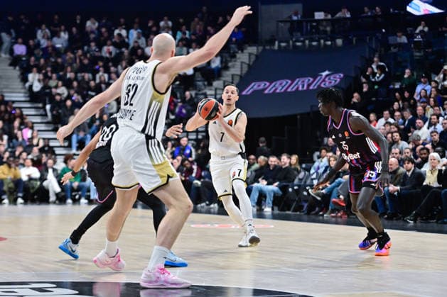 BASKET : Paris Basket vs ASVEL - Euroleague - 12 03 2026 THOMAS HEURTEL of ASVEL during the Euroleague match between Paris Basketball and LDLC ASVEL Villeurbanne at Adidas Arena on March 12, 2026 in Paris, France. ( Photo by Federico Pestellini PSNewz ) - ParisFrance  Copyright: xFedericoxPestellinix