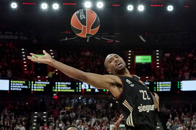 Turkish Airlines EuroLeague Basketball, FC Bayern Munich Basketball vs Anadolu Efes Istanbul, Munich FC Bayern Basketball, Munich FC Bayern Basketball, Istanbul Anadolu Efes, 2026 03 12 in Munich SAP Garden MIKE Isiaha FC Bayern Munich Forward F Nr22 BAY22 sportworld Munich SAP Garden Bayern Germany