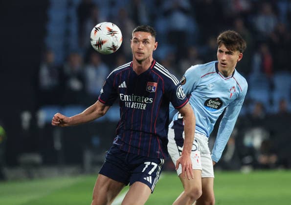 ESP: Real Celta v Olympique Lyonnais, EuropaLeague, 12 March 2026 Roman Yaremchuck of Olympique Lyonnais Javier Rodriguez of Real Club Celta de Vigo in action during the UEFA Europe League KO poff, 2st leg between Real Club Celta de Vigo and Olympique Lyonnais at Stadium Municipal ABANCA Balaidos on March 12,2026 in Vigo (Spain) (Photo by Luis de la Mata SportPix Sipa USA Vigo Stadium Municipal Balaidos ABANC Galicia Spain Copyright: xLuisxdexlaxMatax xsportPix.org.ux