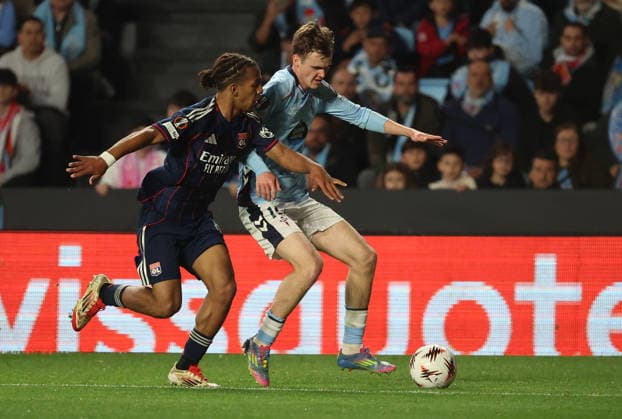 ESP: Real Celta v Olympique Lyonnais, EuropaLeague, 12 March 2026 Wiliot Swedberg of Real Club Celta de Vigo an kango of Lyon n action during the UEFA Europe League KO poff, 2st leg between Real Club Celta de Vigo and Olympique Lyonnais at Stadium Municipal ABANCA Balaidos on March 12,2026 in Vigo (Spain) (Photo by Luis de la Mata SportPix Sipa USA Vigo Stadium Municipal Balaidos ABANC Galicia Spain Copyright: xLuisxdexlaxMatax xsportPix.org.ux