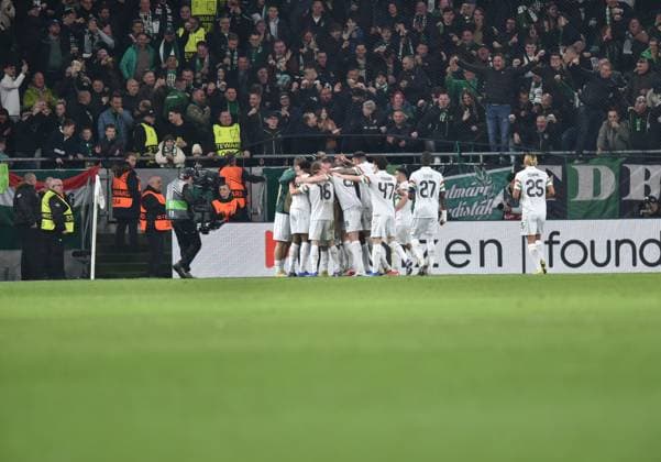 Ferencvaros TC - SC Braga - UEFA Europa League Round Of 16 Players of Ferencvaros celebrate after scoring in the Europa League round of 16 first leg match between Ferencvarosi TC and SV Braga in Budapest, Hungary, on March 12, 2026. Budapest Hungary  Copyright: xBalintxSzentgallayx originalFilename:szentgallay-ferencva260312_npeRx.jpg