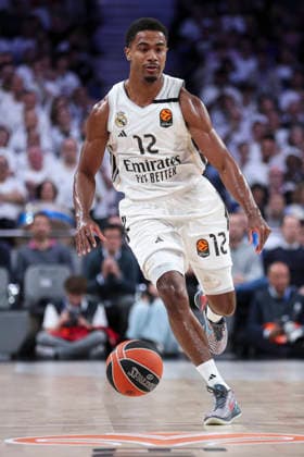 March 12, 2026, Madrid, Madrid, Spain: Theo Maledon of Real Madrid in action during the Turkish Airlines EuroLeague match between Real Madrid and Valencia Basket at Movistar Arena on March 12, 2026 in Madrid, Spain. Madrid Spain - ZUMAa181 20260312_zaa_a181_103 Copyright: xIrinaxR.xHipolitox