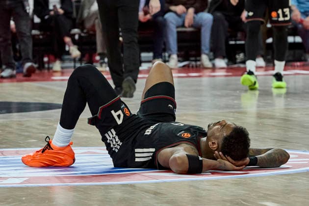 Turkish Airlines EuroLeague Basketball, FC Bayern Munich Basketball vs Anadolu Efes Istanbul, Munich FC Bayern Basketball, Munich FC Bayern Basketball, Istanbul Anadolu Efes, 2026 03 12 in Munich SAP Garden Pre-decision ball loss RATHAN MAYES Xavier FC Bayern Munich Guard G Nr4 BAY4 sportworld Munich SAP Garden Bayern Germany