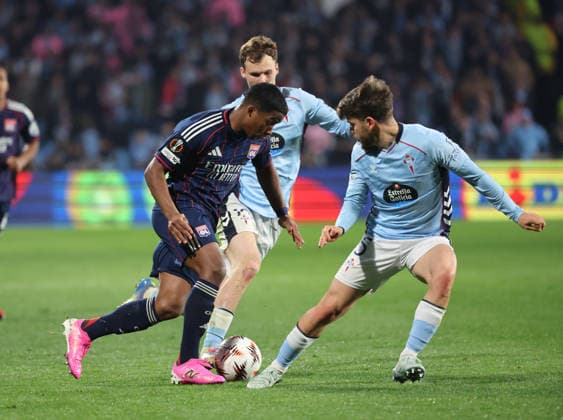 ESP: Real Celta v Olympique Lyonnais, EuropaLeague, 12 March 2026 Endrick of Olympique Lyonnais in action during the UEFA Europe League KO poff, 2st leg between Real Club Celta de Vigo and Olympique Lyonnais at Stadium Municipal ABANCA Balaidos on March 12,2026 in Vigo (Spain) (Photo by Luis de la Mata SportPix Sipa USA Vigo Stadium Municipal Balaidos ABANC Galicia Spain Copyright: xLuisxdexlaxMatax xsportPix.org.ux