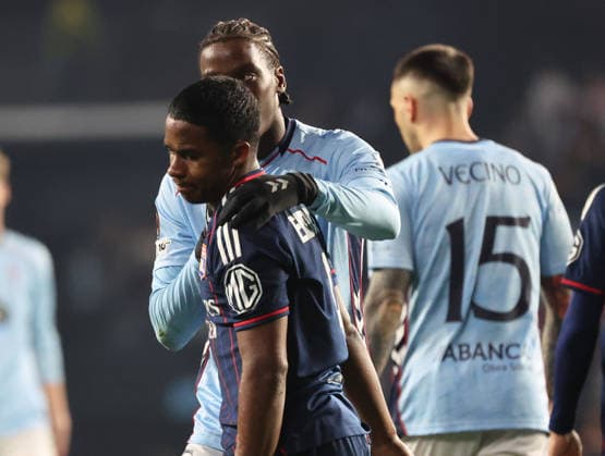ESP: Real Celta v Olympique Lyonnais, EuropaLeague, 12 March 2026 Ilaix Moriba of Real Club Celta de Vigo and Endrick of Olympique Lyonnais in action during the UEFA Europe League KO poff, 2st leg between Real Club Celta de Vigo and Olympique Lyonnais at Stadium Municipal ABANCA Balaidos on March 12,2026 in Vigo (Spain) (Photo by Luis de la Mata SportPix Sipa USA Vigo Stadium Municipal Balaidos ABANC Galicia Spain Copyright: xLuisxdexlaxMatax xsportPix.org.ux