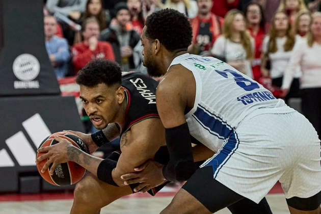 Turkish Airlines EuroLeague Basketball, FC Bayern Munich Basketball vs Anadolu Efes Istanbul, Munich FC Bayern Basketball, Munich FC Bayern Basketball, Istanbul Anadolu Efes, 2026 03 12 in Munich SAP Garden RATHAN MAYES Xavier FC Bayern Munich Guard G Nr4 BAY4 , LOYD Jordan Anadolu Efes Istanbul Guard G Nr3 EFS3 sportworld München SAP Garden Bayern Deutschland