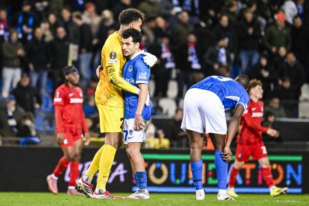 Genk s goalkeeper Tobias Lawal and Genk s Zakaria El Ouahdi celebrate after winning a game between Belgian soccer team KRC Genk and German Freiburg, Thursday 12 March 2026 in Genk, the first leg of the 1 16 Finals of the UEFA Europa League tournament. TOM GOYVAERTS TomxGoyvaerts  x167308204x
