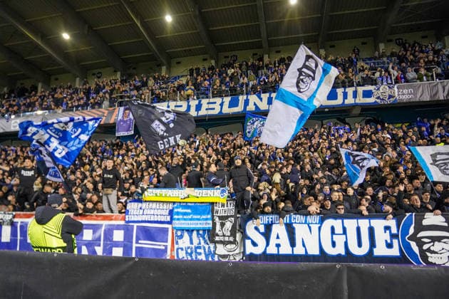 Belgium Football Europa League 2025 2026, Round of 16 KRC Genk vs SC Freiburg Cegeka Arena Genk Joy, emotions, jubilation after the 1 0 home win for fans and team, players, team Copyright: xJOERANxSTEINSIEKx