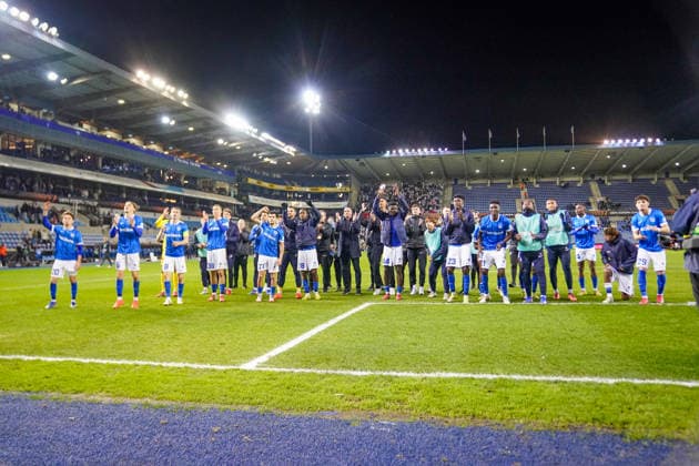 Belgium Football Europa League 2025 2026, Round of 16 KRC Genk vs SC Freiburg Cegeka Arena Genk Joy, emotions, jubilation after the 1 0 home win by fans and team, players, team Sports facility, long shot, inside interior view Copyright: xJOERANxSTEINSIEKx