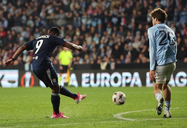 ESP: Real Celta v Olympique Lyonnais, EuropaLeague, 12 March 2026 Endrick of Olympique Lyonnais make your first goal in action during the UEFA Europe League KO poff, 2st leg between Real Club Celta de Vigo and Olympique Lyonnais at Stadium Municipal ABANCA Balaidos on March 12,2026 in Vigo (Spain) (Photo by Luis de la Mata SportPix Sipa USA Vigo Stadium Municipal Balaidos ABANC Galicia Spain Copyright: xLuisxdexlaxMatax xsportPix.org.ux