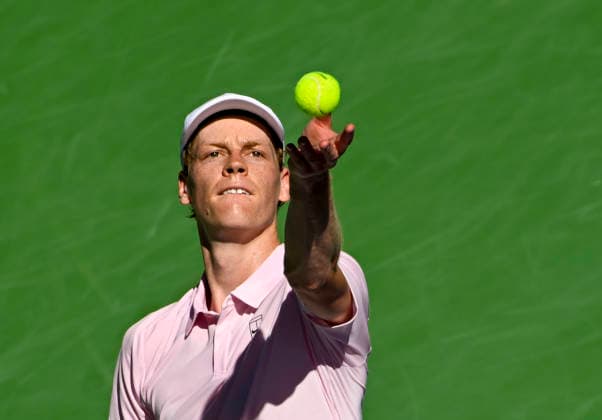 March 12, 2026 Jannik Sinner (ITA) serves against Learner Tien during their quarterfinals match at the BNP Paribas Open held at the Indian Wells Tennis Garden in Indian Wells, California. California. Mandatory Photo Credit : CSM Indian Wells United States of America - ZUMAc04_ 20260312_zma_c04_128 Copyright: xCharlesxBausx