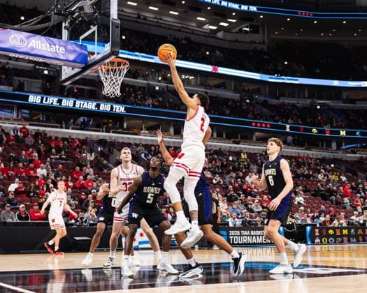 Basketball, NCAA, Wisconsin Badgers - Washington Huskies