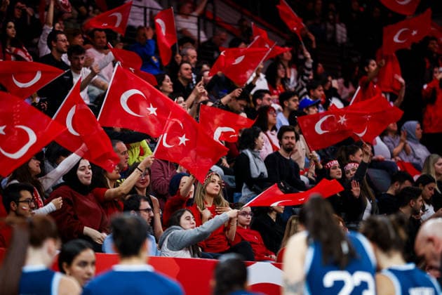 Turkiye vs Argentina Women s Basketball World Cup 2026 Qualifying Tournaments Turkiye fans in the stands during the Women s Basketball World Cup 2026 Qualifying Tournaments Groupe Phase - Group A between Turkiye national team, Nationalteam and Argentina National Team at Turkcell Basketball Development Center on March 12, 2026 in Istanbul, Turkey. Istanbul Istanbul Turkey Copyright: xBurakxBasturkx