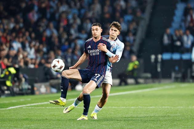 (L-R) Roman Yaremchuk (Lyon), Javi Rodriguz (Celta), MARCH 12, 2026 - Football Soccer : UEFA Europa League Round of 16 1st leg match between RC Celta de Vigo - Olympique Lyonnais at the Estadio Balaidos in Vigo, Spain. Noxthirdxpartyxsales  aflo_323270220