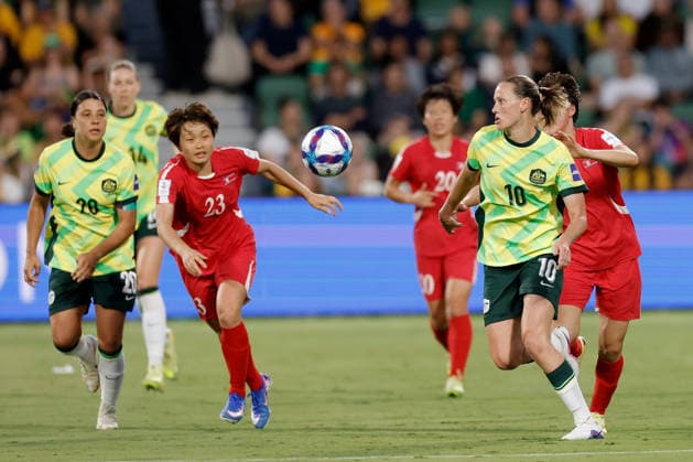 SOCCER ASIAN CUP MATILDAS DPR KOREA, Emily van Egmond of Australia controls the ball during the AFC Women™s Asian Cup Quarter Final match between Australia and Democratic People s Republic of Korea (DPR) at HBF Park in Perth, Friday, March 13, 2026. ( NO ARCHIVING, EDITORIAL USE ONLY PERTH WESTERN AUSTRALIA AUSTRALIA  Copyright: xRICHARDxWAINWRIGHTx 20260313112343216543