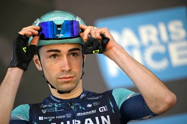 Paris Nice 2026 Stage 6 APT, FRANCE - MARCH 13 : Martinez Lenny (FRA) of Bahrain - Victorious during stage 6 of the 84th edition of Paris - Nice an UCI World Tour 2.UWT cycling road race stage for Men Elite of 179.3 km with start in Barbentane and finish in Apt on March 13, 2026 in Apt, France, 13 03 2026 ( Motordriver Guy De Vuyst - Apt France  Copyright: xNicoxVereeckenx