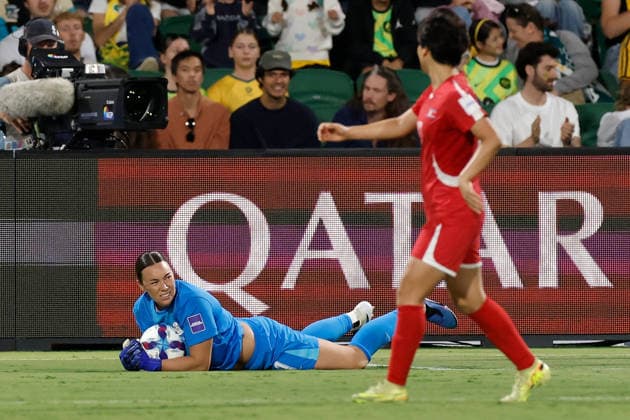 SOCCER ASIAN CUP MATILDAS DPR KOREA, Mackenzie Arnold of Australia in action during the AFC Women™s Asian Cup Quarter Final match between Australia and Democratic People s Republic of Korea (DPR) at HBF Park in Perth, Friday, March 13, 2026. ( NO ARCHIVING, EDITORIAL USE ONLY PERTH WESTERN AUSTRALIA AUSTRALIA  Copyright: xRICHARDxWAINWRIGHTx 20260313194919729860