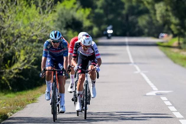 Belgian Steff Cras of Soudal Quick-Step and Spanish Igor Arrieta of UAE Team Emirates XRG pictured in action during the sixth stage of 84th edition of the Paris-Nice cycling race, a race from Barbentane to Apt (179,3 km), on Friday 13 March 2026. DAVIDxPINTENS  x167363248x