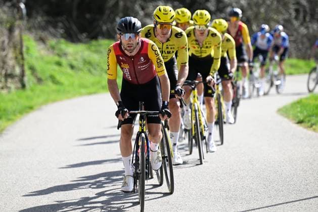 Paris Nice 2026 Stage 6 APT, FRANCE - MARCH 13 : Thomas Benjamin (FRA) of Cofidis during stage 6 of the 84th edition of Paris - Nice an UCI World Tour 2.UWT cycling road race stage for Men Elite of 179.3 km with start in Barbentane and finish in Apt on March 13, 2026 in Apt, France, 13 03 2026 ( Motordriver Guy De Vuyst - Apt France  Copyright: xNicoxVereeckenx