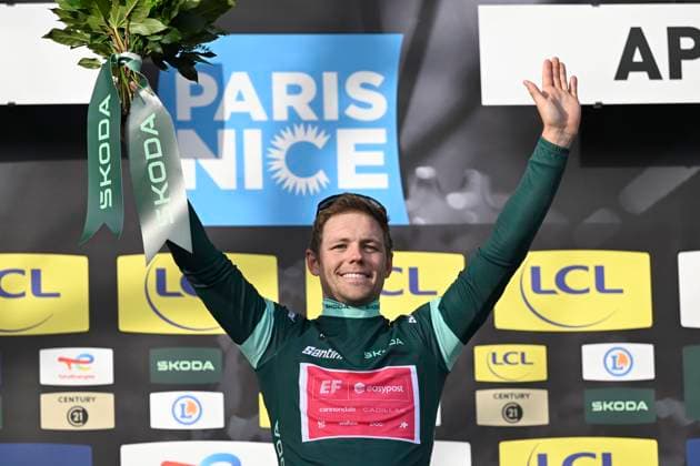 Paris Nice 2026 Stage 6 APT, FRANCE - MARCH 13 : Lamperti Luke (USA) of EF Education - Easypost pictured with the green jersey during the podium ceremony of stage 6 of the 84th edition of Paris - Nice an UCI World Tour 2.UWT cycling road race stage for Men Elite of 179.3 km with start in Barbentane and finish in Apt on March 13, 2026 in Apt, France, 13 03 2026 ( Motordriver Guy De Vuyst - Apt France  Copyright: xNicoxVereeckenx