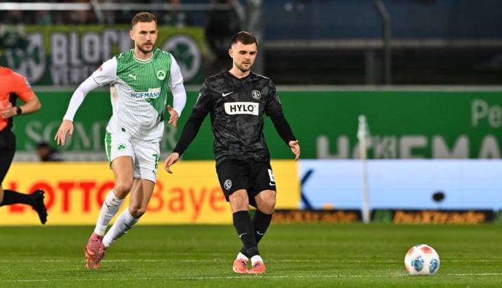 13 03 2026 Soccer Season 2025 2026 2 Soccer Bundesliga 26 Matchday SpVgg Greuther Fürth Kleeblatt SGF SV Elversberg SVE Sportfoto Zink xwoxzix DFL regulations prohibit any use of photographs as image sequences and or quasi video only for editorial use Dennis Srbeny 7, SpVgg Greuther Fürth Lukasz Poreba 8, SV Elversberg
