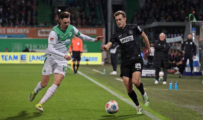 13 03 2026, Football, Men, 2 Bundesliga, Season 2025 2026, SpVgg Greuther Fürth SV 07 Elversberg, Branimir Hrgota SpVgg Greuther Fürth Tom Zimmerschied SV 07 Elversberg Fürth Sportpark Ronhof Thomas Sommer Bayern Germany DEU Copyright: xFabianxKleerx